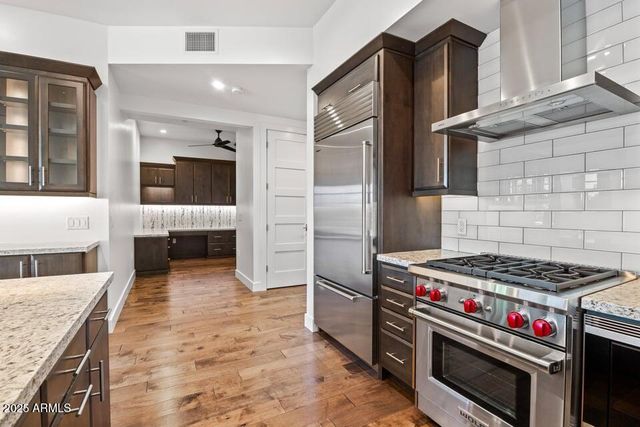 6166 N Scottsdale Road B2008, Paradise Valley, AZ 85253