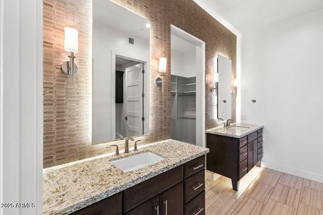 6166 N Scottsdale Road B2008, Paradise Valley, AZ 85253