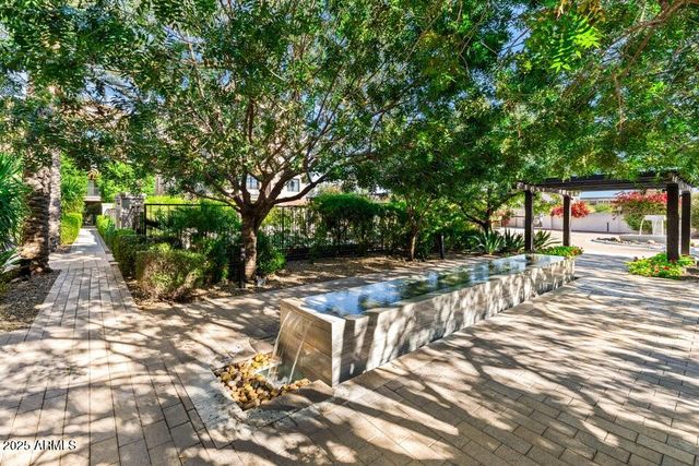 6166 N Scottsdale Road B2008, Paradise Valley, AZ 85253