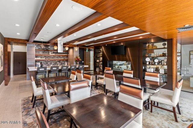 6166 N Scottsdale Road B2008, Paradise Valley, AZ 85253