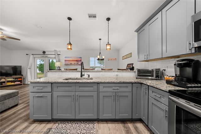 793 Lake August Drive, Lake Placid, FL 33852