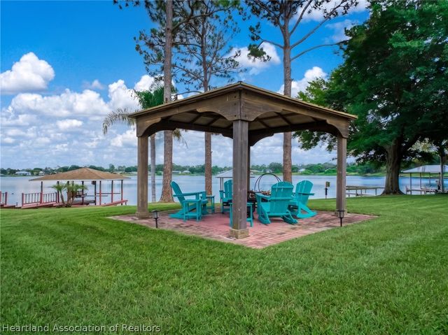 793 Lake August Drive, Lake Placid, FL 33852