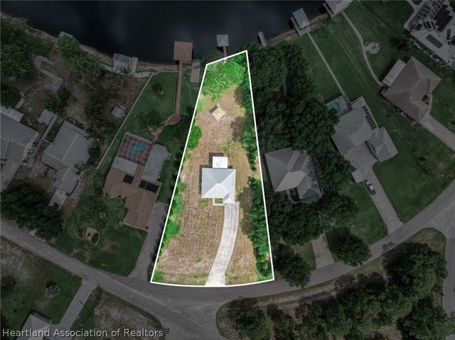 793 Lake August Drive, Lake Placid, FL 33852