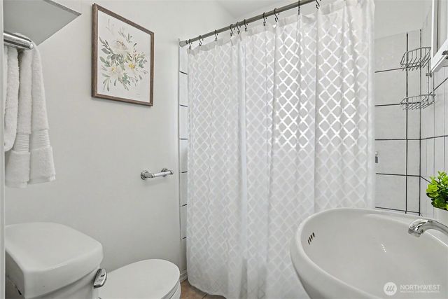 4001 31st Avenue S, Seattle, WA 98108