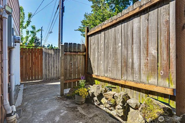 4001 31st Avenue S, Seattle, WA 98108