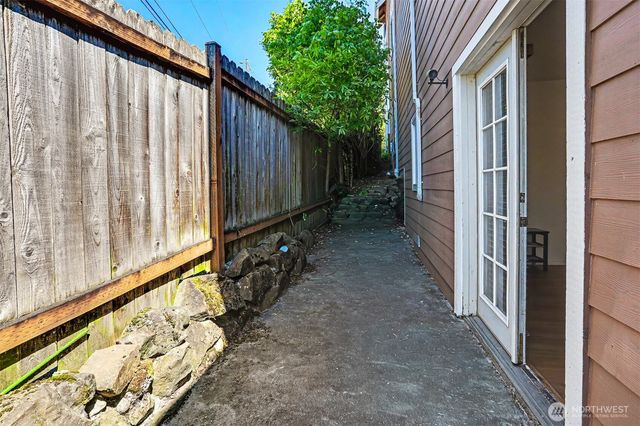 4001 31st Avenue S, Seattle, WA 98108