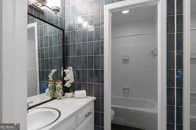 1912 Northside Drive NW, Atlanta, GA 30318
