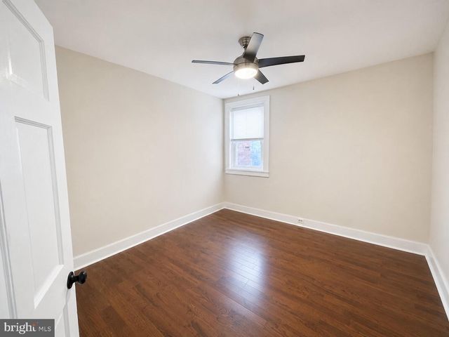2960 HARFORD RD, Baltimore, MD 21218