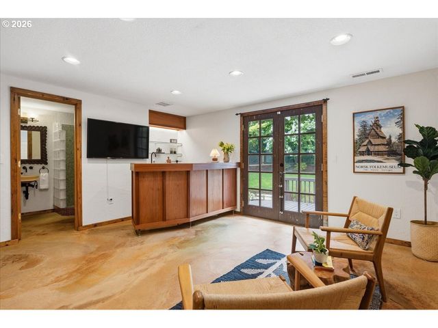10215 Sw SNOWGOOSE Pl, Beaverton, OR 97007