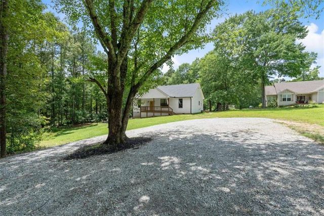 498 N Raburn Road N, Bremen, GA 30110