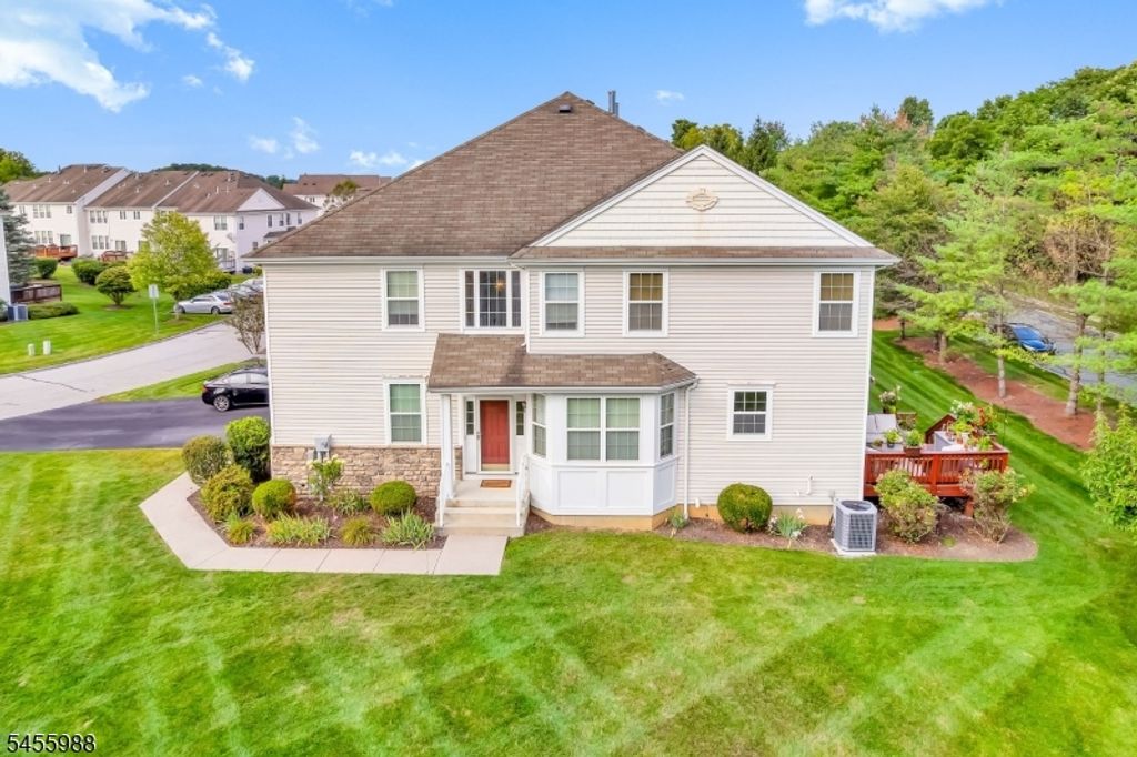40 Indian Field Dr, Hardyston Twp., NJ 07419 — exterior