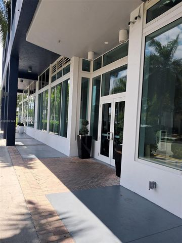 275 NE 18th St 1704, Miami, FL 33132