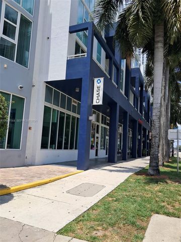 275 NE 18th St 1704, Miami, FL 33132