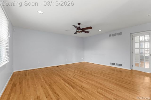 23647 Marshall Street, Dearborn, MI 48124