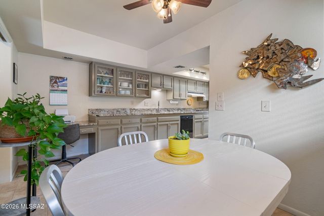 46 W Oro Place, Tucson, AZ 85737