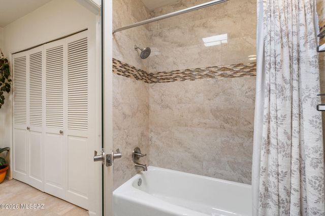 46 W Oro Place, Tucson, AZ 85737