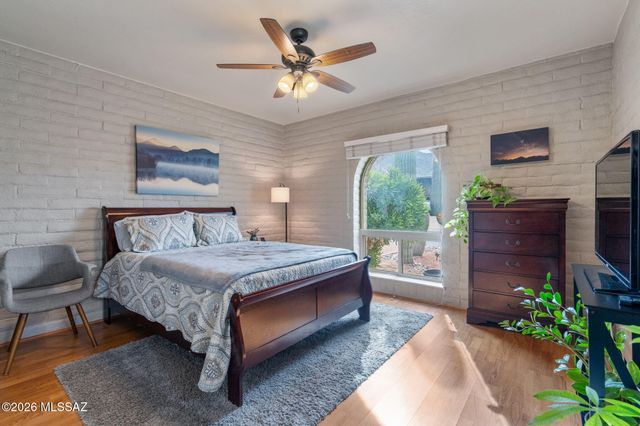 46 W Oro Place, Tucson, AZ 85737