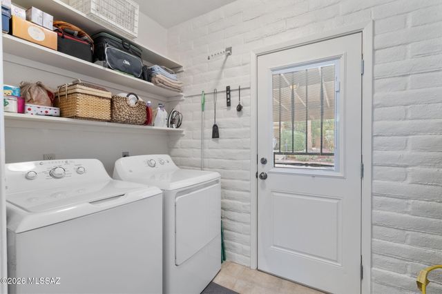 46 W Oro Place, Tucson, AZ 85737