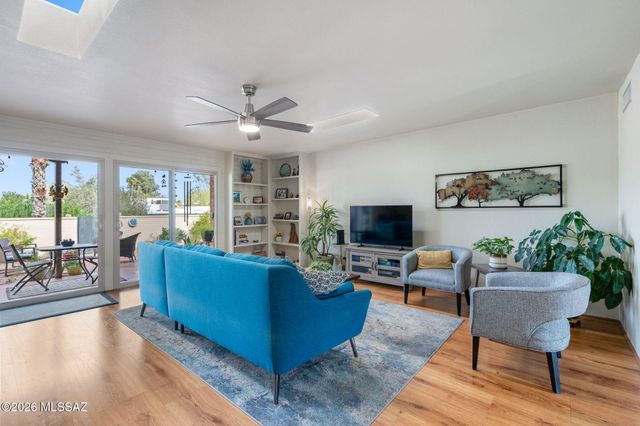 46 W Oro Place, Tucson, AZ 85737