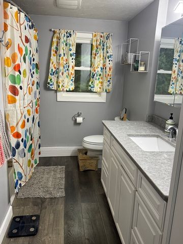 750 King Philip St, Raynham, MA 02767