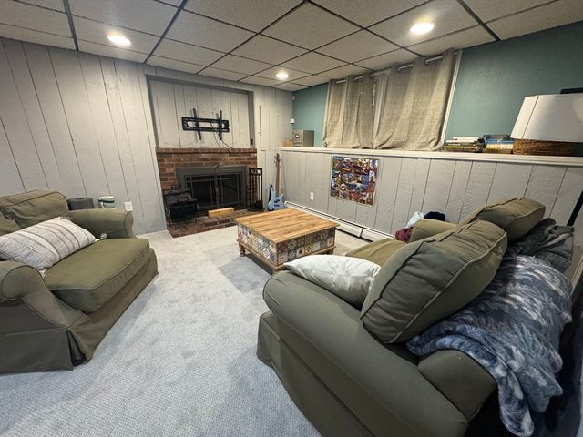 750 King Philip St, Raynham, MA 02767