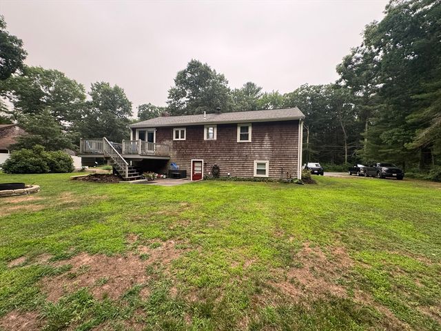 750 King Philip St, Raynham, MA 02767