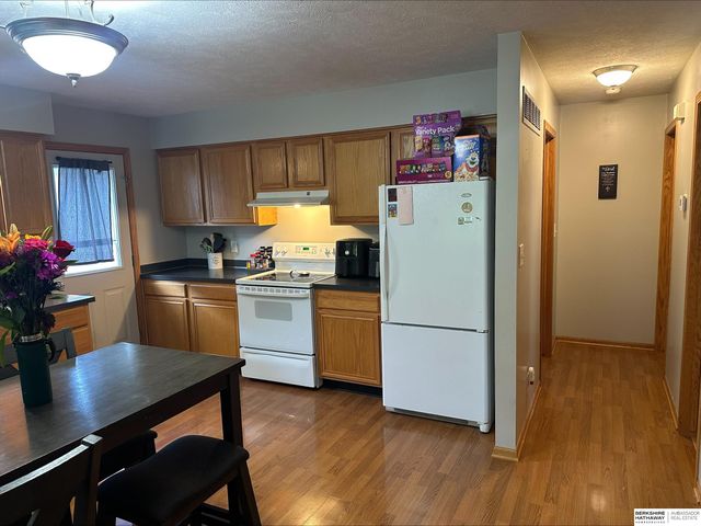 2000 NW 54th Street, Lincoln, NE 68528