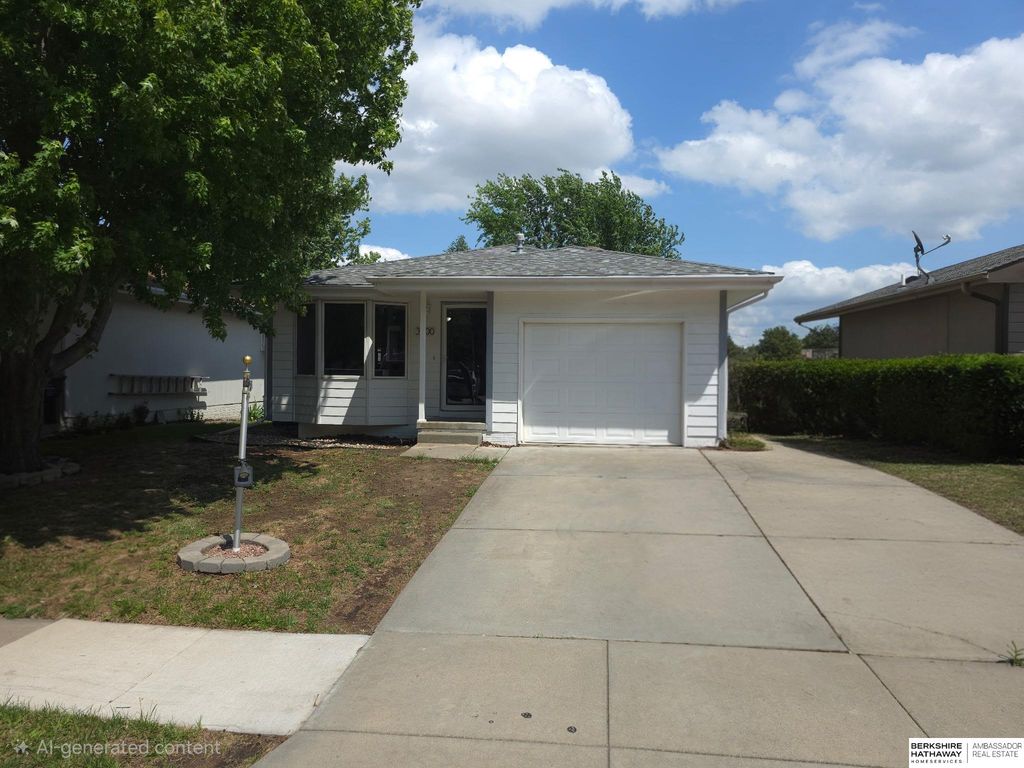 2000 NW 54th Street, Lincoln, NE 68528