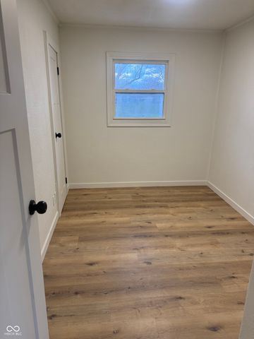 718 S State Street, Greenfield, IN 46140