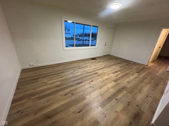 718 S State Street, Greenfield, IN 46140