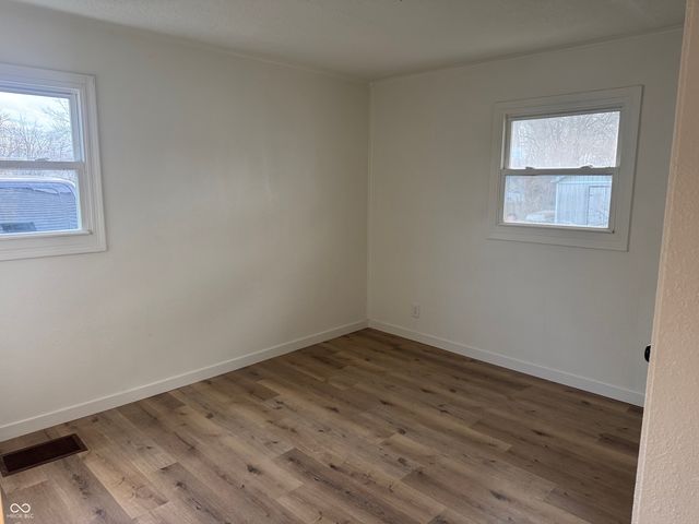 718 S State Street, Greenfield, IN 46140