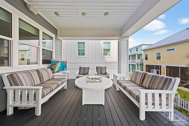 7339 Grand Navarre Blvd, Navarre, FL 32566