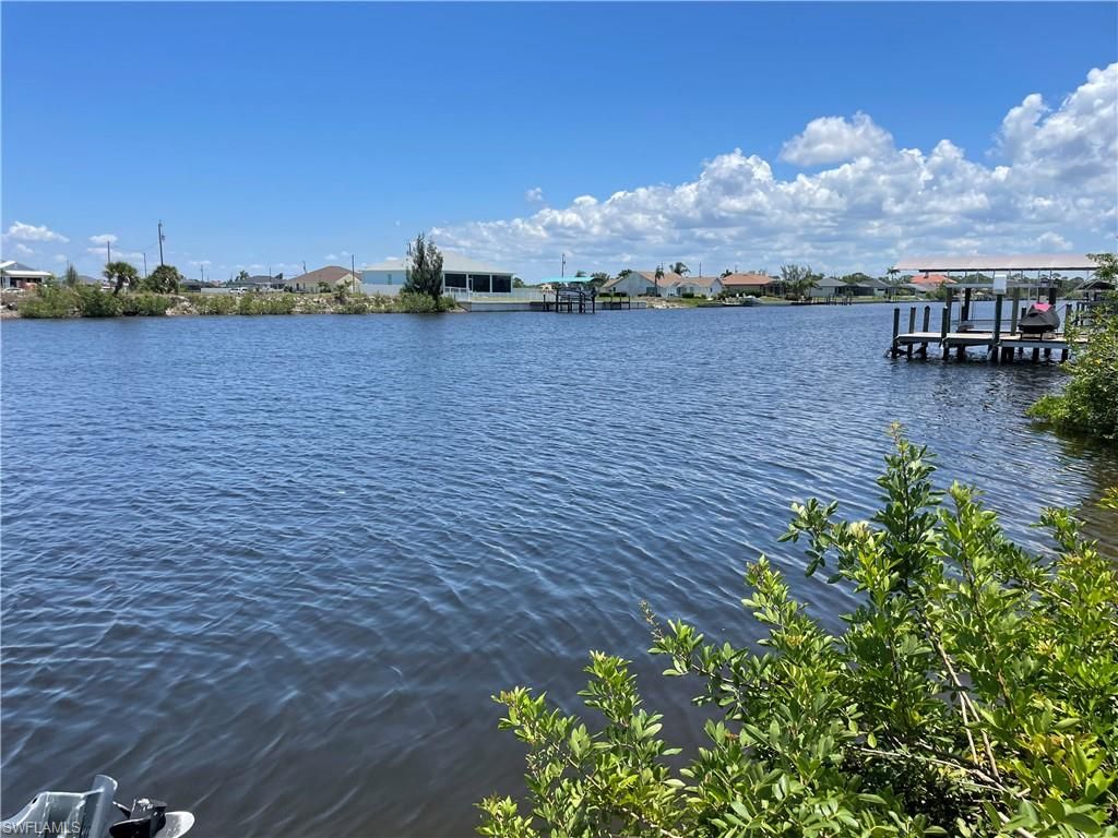 4317 33rd ST, CAPE CORAL, FL 33993 — photo 2