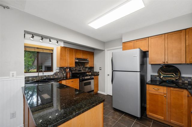 3527 NW 46TH PLACE, Gainesville, FL 32605