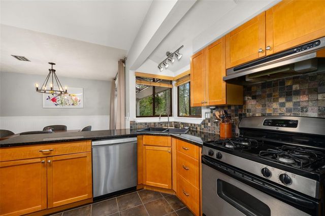 3527 NW 46TH PLACE, Gainesville, FL 32605