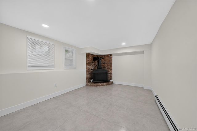 2202 Fire Avenue, Medford, NY 11763