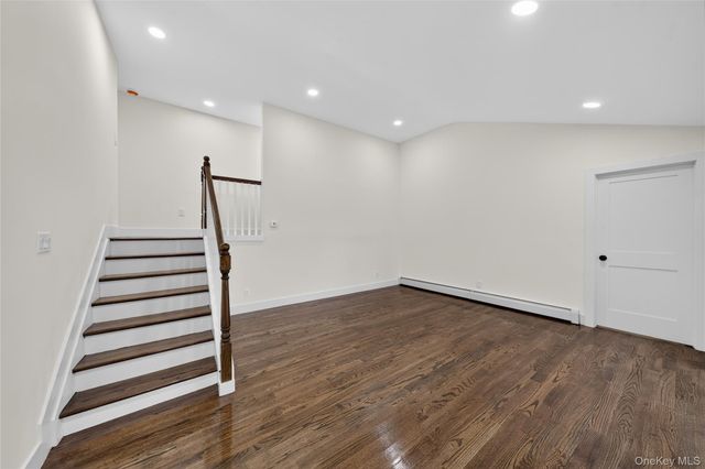 2202 Fire Avenue, Medford, NY 11763
