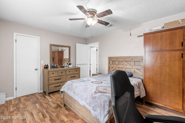 3639 LONE EAGLE Road, Jacksonville, FL 32257