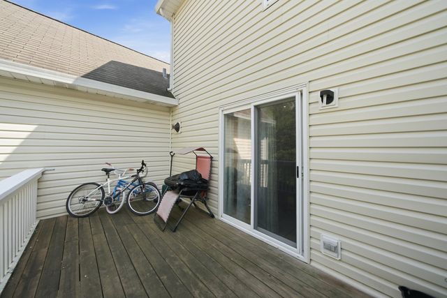 6374 Nugget Circle, Hanover Park, IL 60133