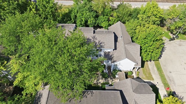 6374 Nugget Circle, Hanover Park, IL 60133