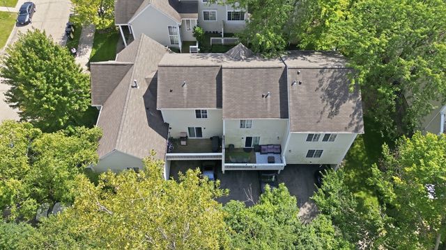 6374 Nugget Circle, Hanover Park, IL 60133