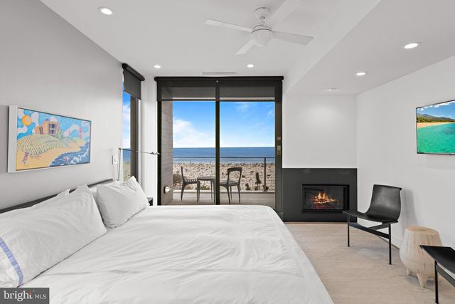 205 STRATFORD AVE, Beach Haven, NJ 08008