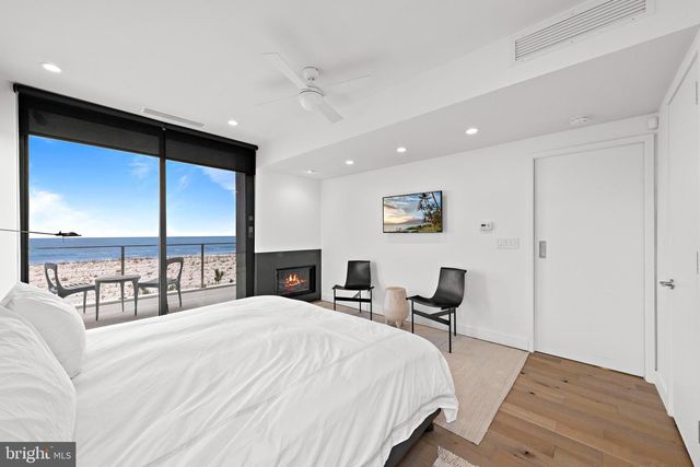 205 STRATFORD AVE, Beach Haven, NJ 08008