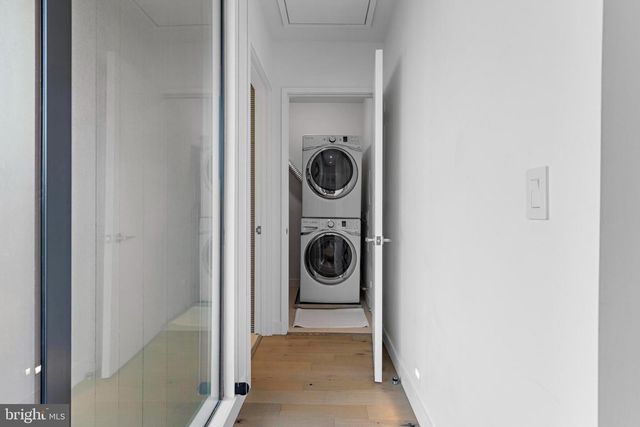 205 STRATFORD AVE, Beach Haven, NJ 08008