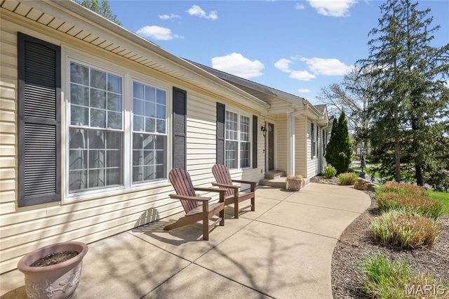 1482 Asterwood Court, Chesterfield, MO 63017