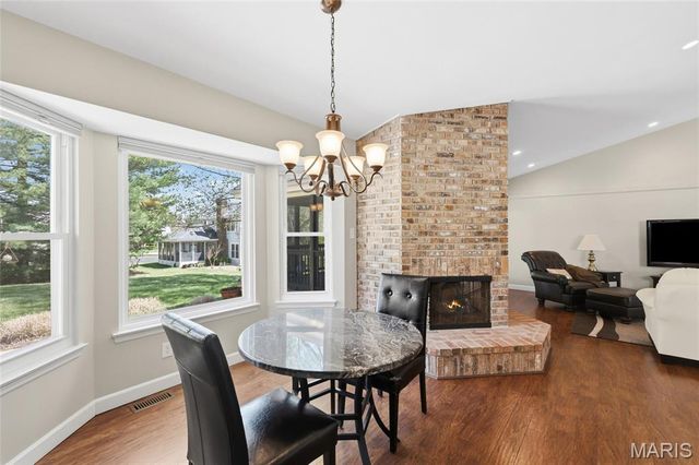 1482 Asterwood Court, Chesterfield, MO 63017