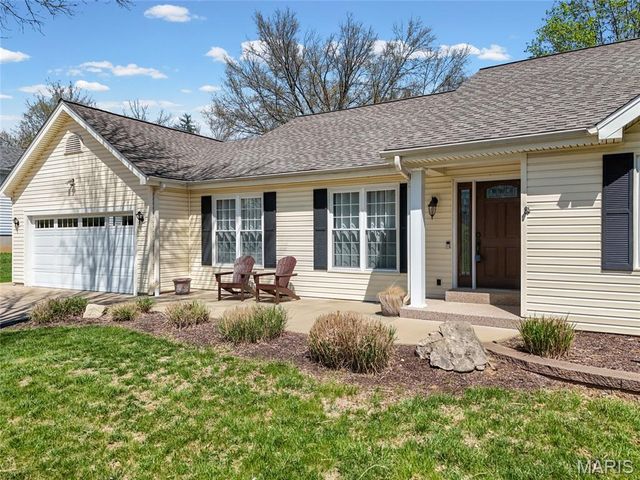 1482 Asterwood Court, Chesterfield, MO 63017