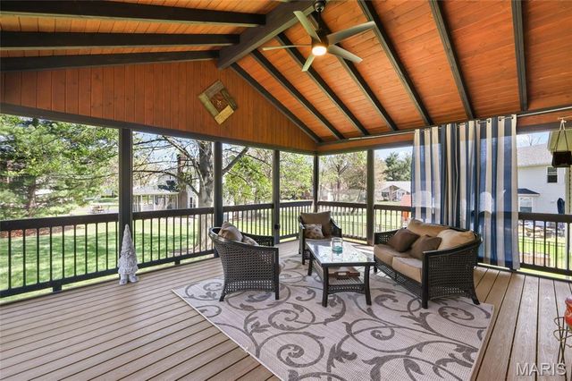 1482 Asterwood Court, Chesterfield, MO 63017