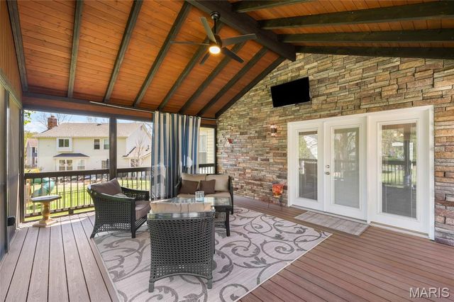 1482 Asterwood Court, Chesterfield, MO 63017