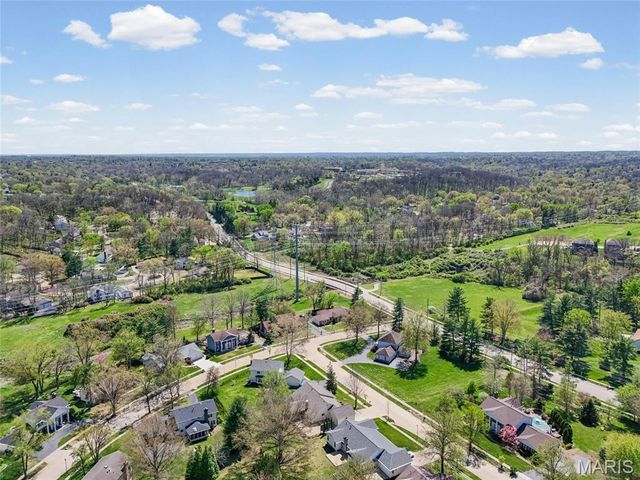 1482 Asterwood Court, Chesterfield, MO 63017